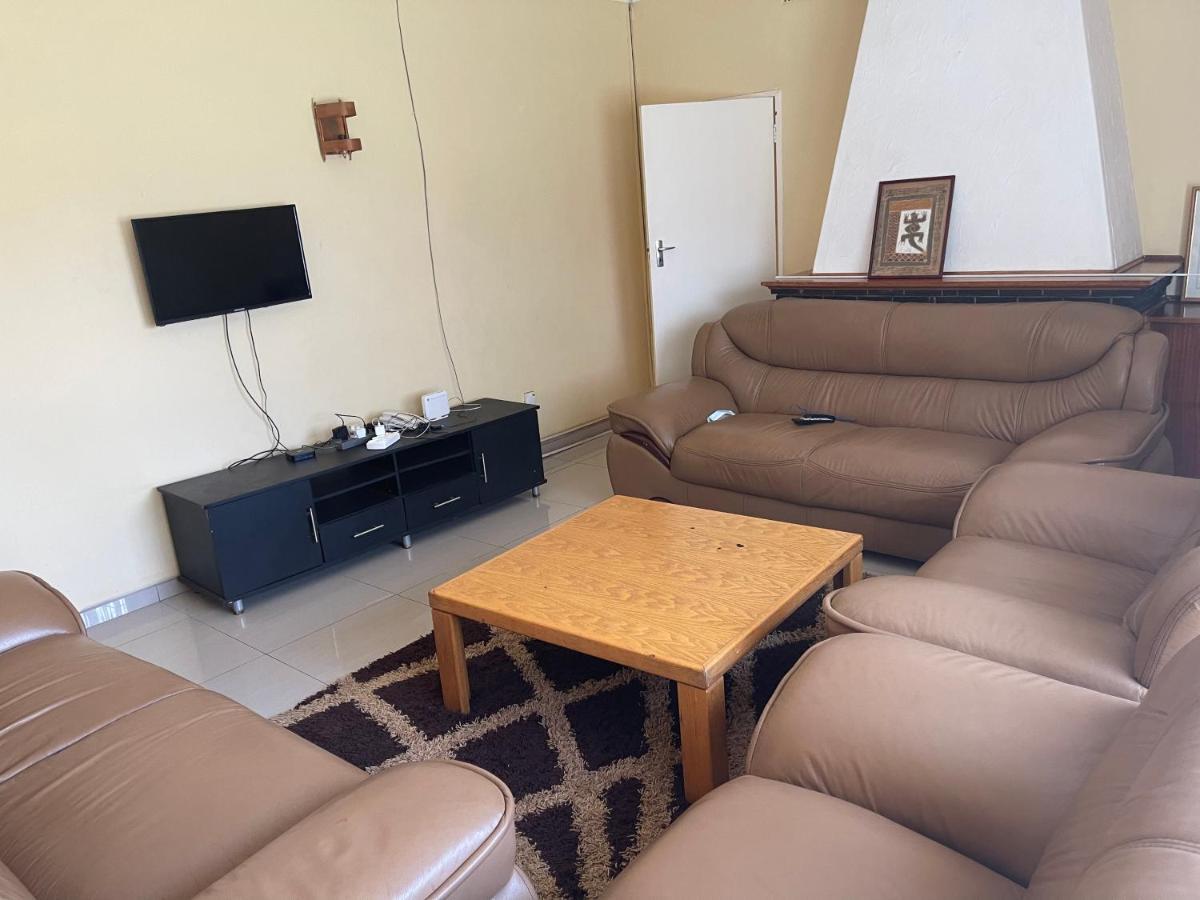 The Hawks Bed And Breakfast Harare Ngoại thất bức ảnh