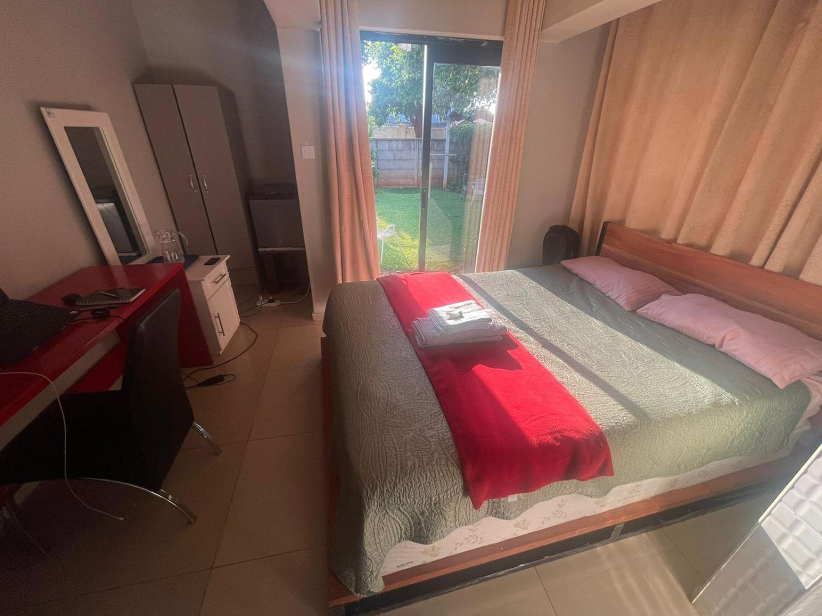 The Hawks Bed And Breakfast Harare Ngoại thất bức ảnh