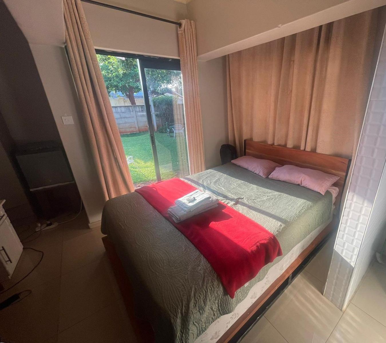 The Hawks Bed And Breakfast Harare Ngoại thất bức ảnh