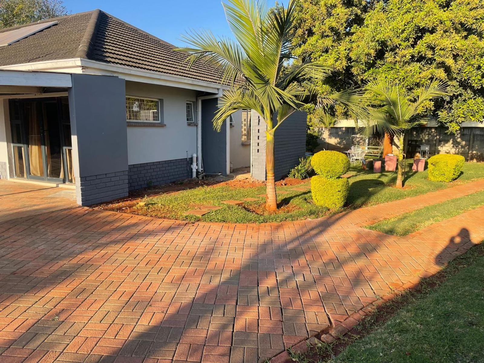 The Hawks Bed And Breakfast Harare Ngoại thất bức ảnh